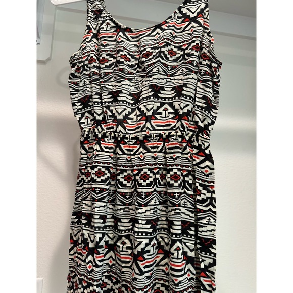 Aztec Print Sleeve Dress Back‎ Cut Out Women's Size Medium Forever 21 - Picture 2 of 7